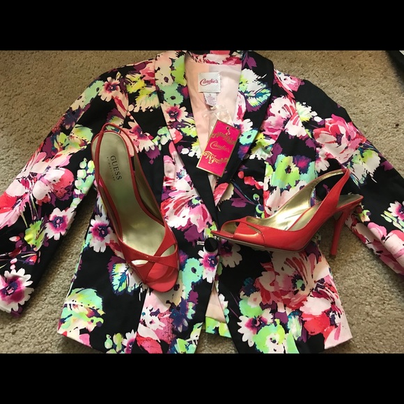 Guess Shoes - BUNDLE GUESS sandals &blazer sz.9&S